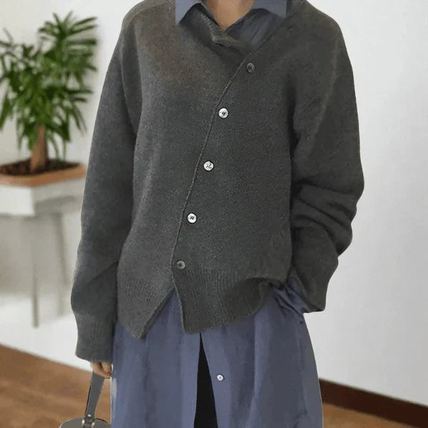 Roma - CASHMERE CARDIGAN WITH BUTTON DETAILS