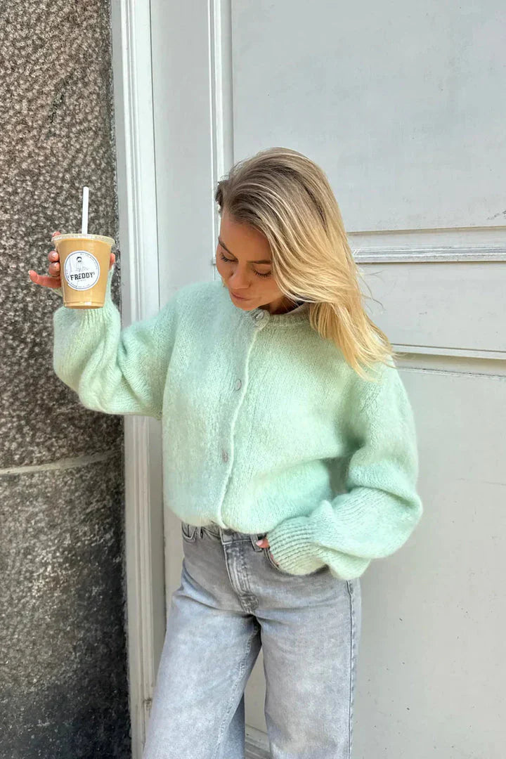 Briella – Casual Knitted Cardigan