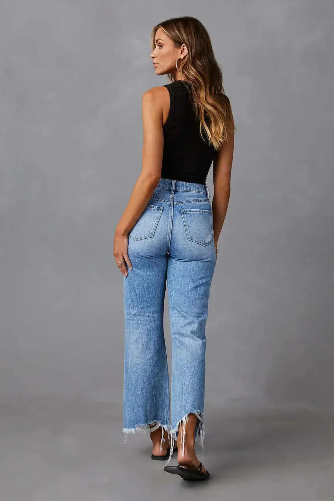 Frayed – Hem Flare Jeans