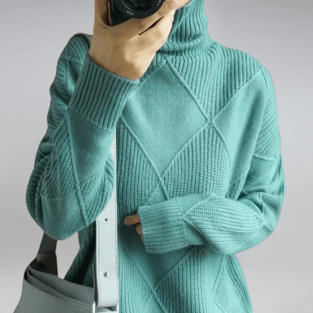 Reyna – Turtleneck Sweater for Timeless Everyday Elegance