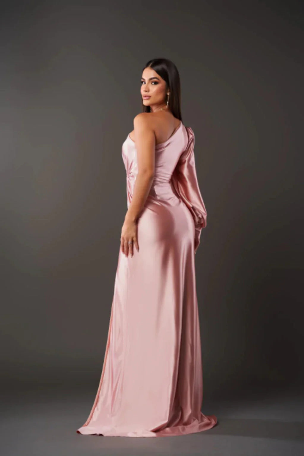 Ada – Glamour Draped Gown