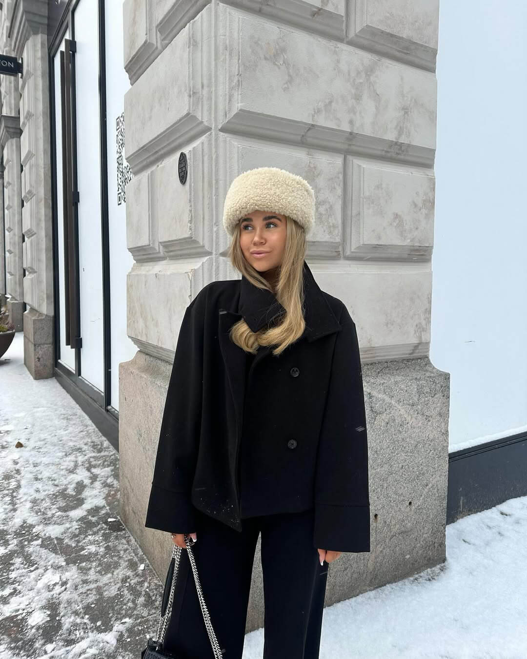 Rosalia Elegant High-Collar Jacket